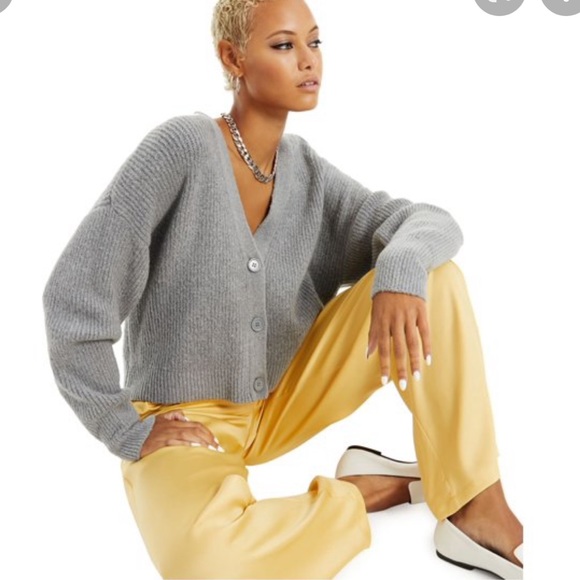 DANIELLE BERNSTEIN Sweaters - SOLD Danielle Bernstein - Small - Grey Button Cardigan